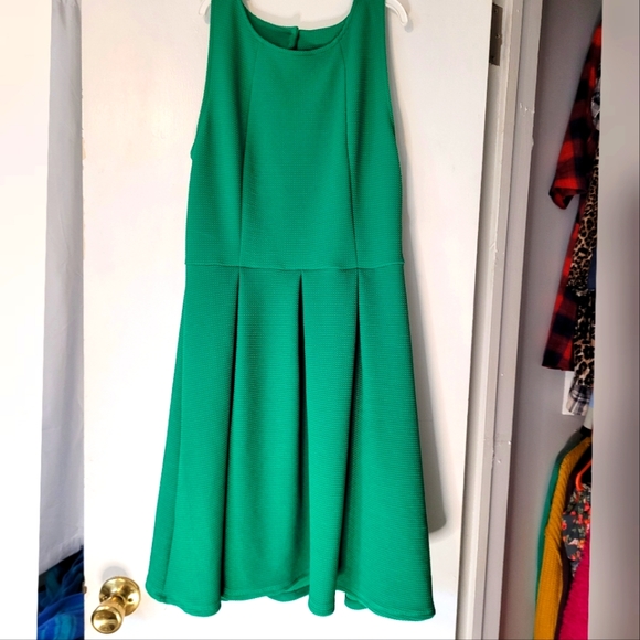 No Boundaries Dresses & Skirts - NO BOUNDARIES Green Sleeveless Dress